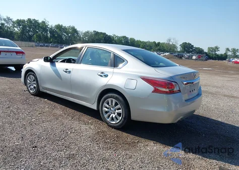 2013 Nissan Altima 2.5 S из США, поврежденный, VIN 1N4AL3AP6DN425830